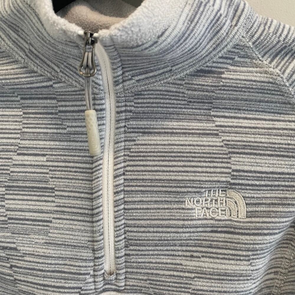 The North Face Glacier 1/4 Zip Mock Neck Medium Gray Fleece Pullover Jacket - Picture 4 of 16